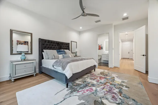 $1,326,000 | 2309 Driscoll Street, Houston, TX 77019