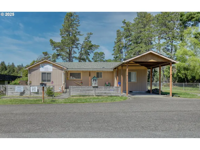 $399,000 | 1848 Thomas Avenue, Coos Bay, OR 97420