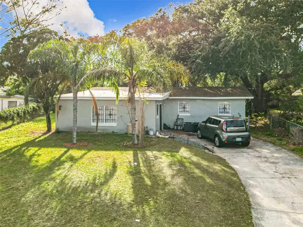 $295,000 | 444 Sunnyview Circle, Orlando, FL 32810
