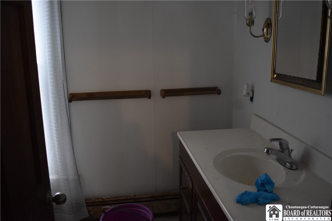 6637 Ellicott Road Portland, NY 14769 - Photo 11 of 39