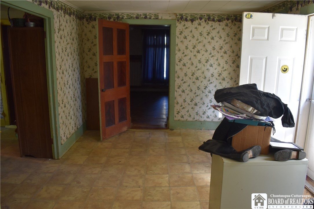 6637 Ellicott Road Portland, NY 14769 - Photo 7 of 39