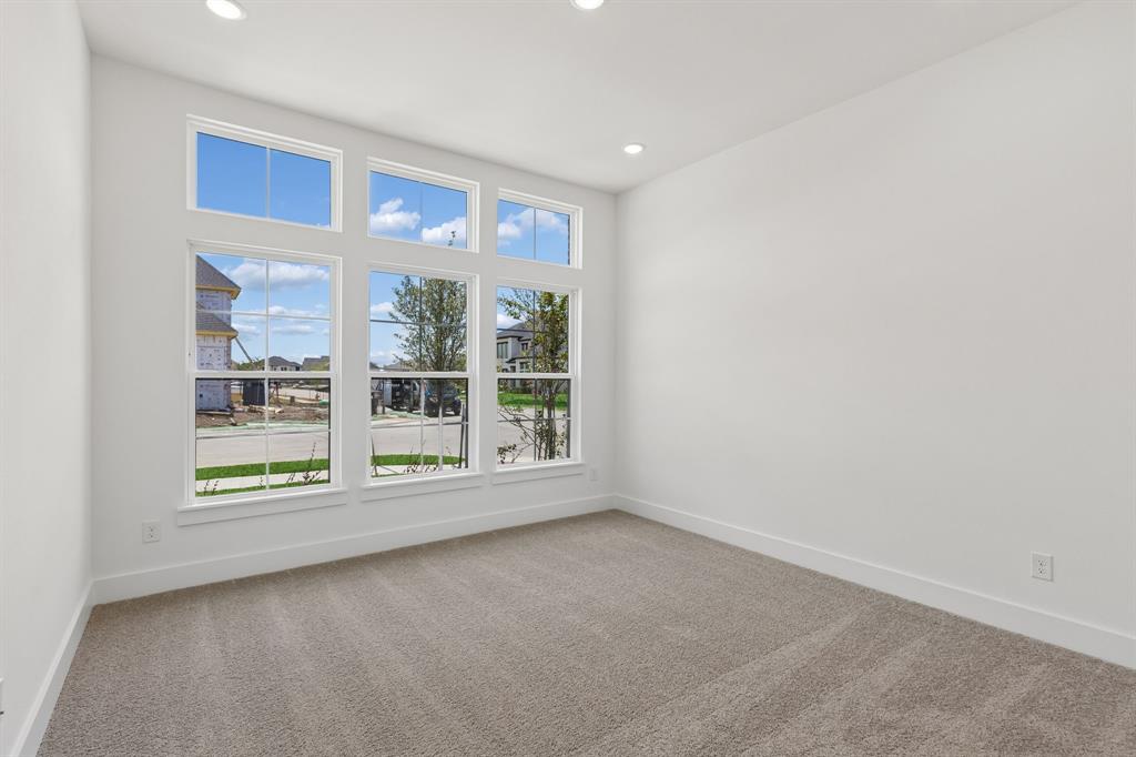2540 Harpole Road Prosper, TX 75078 - Photo 15 of 19 You'll enjoy nicely sized secondary bedrooms in this dream home!