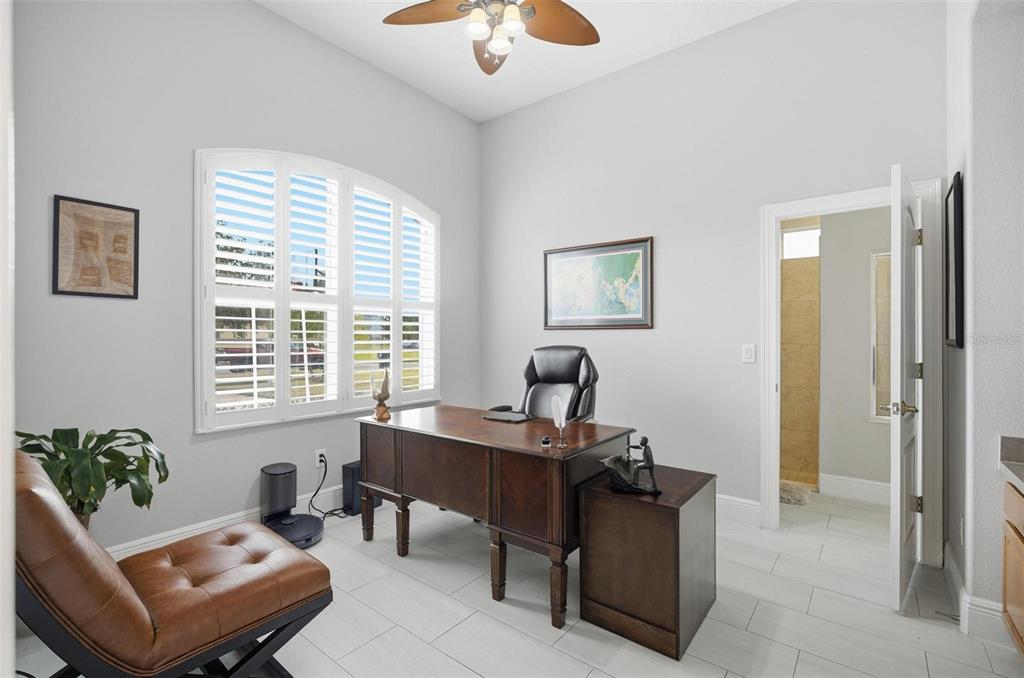 2914 Lee Shore Loop Orlando, FL 32820 - Photo 29 of 96 a living room with furniture and a window