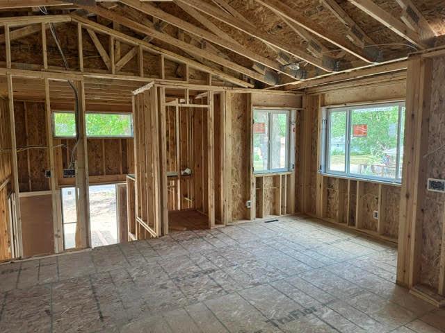 5832 Perry Avenue North Crystal, MN 55429 - Photo 5 of 25 Gallery Image 5
