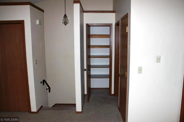 $975 | 1624 Greeley Street South, Stillwater, MN 55082