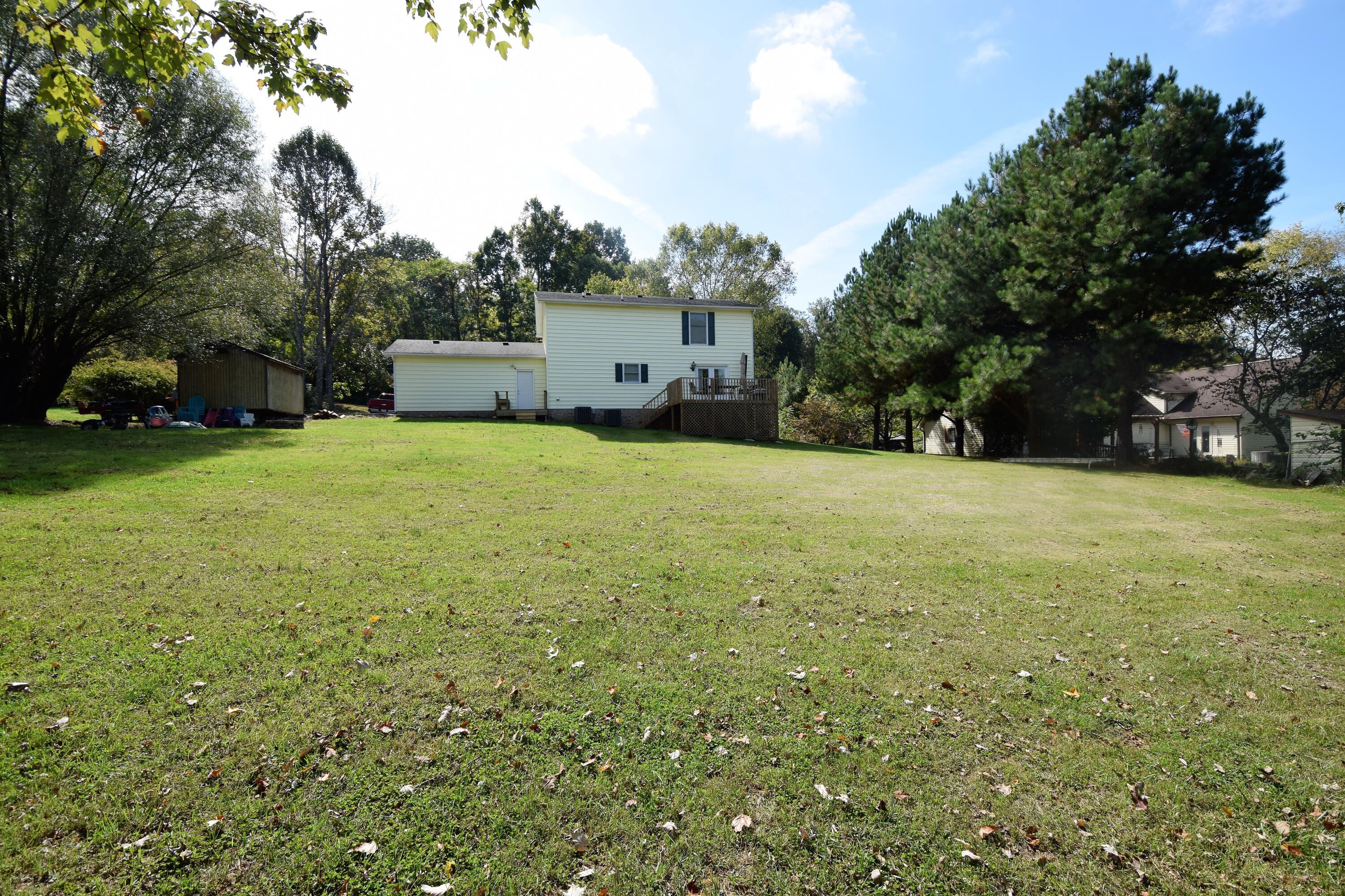 143 Maple Tree Lane Watauga, TN 37694 - Photo 23 of 31 DSC_1044