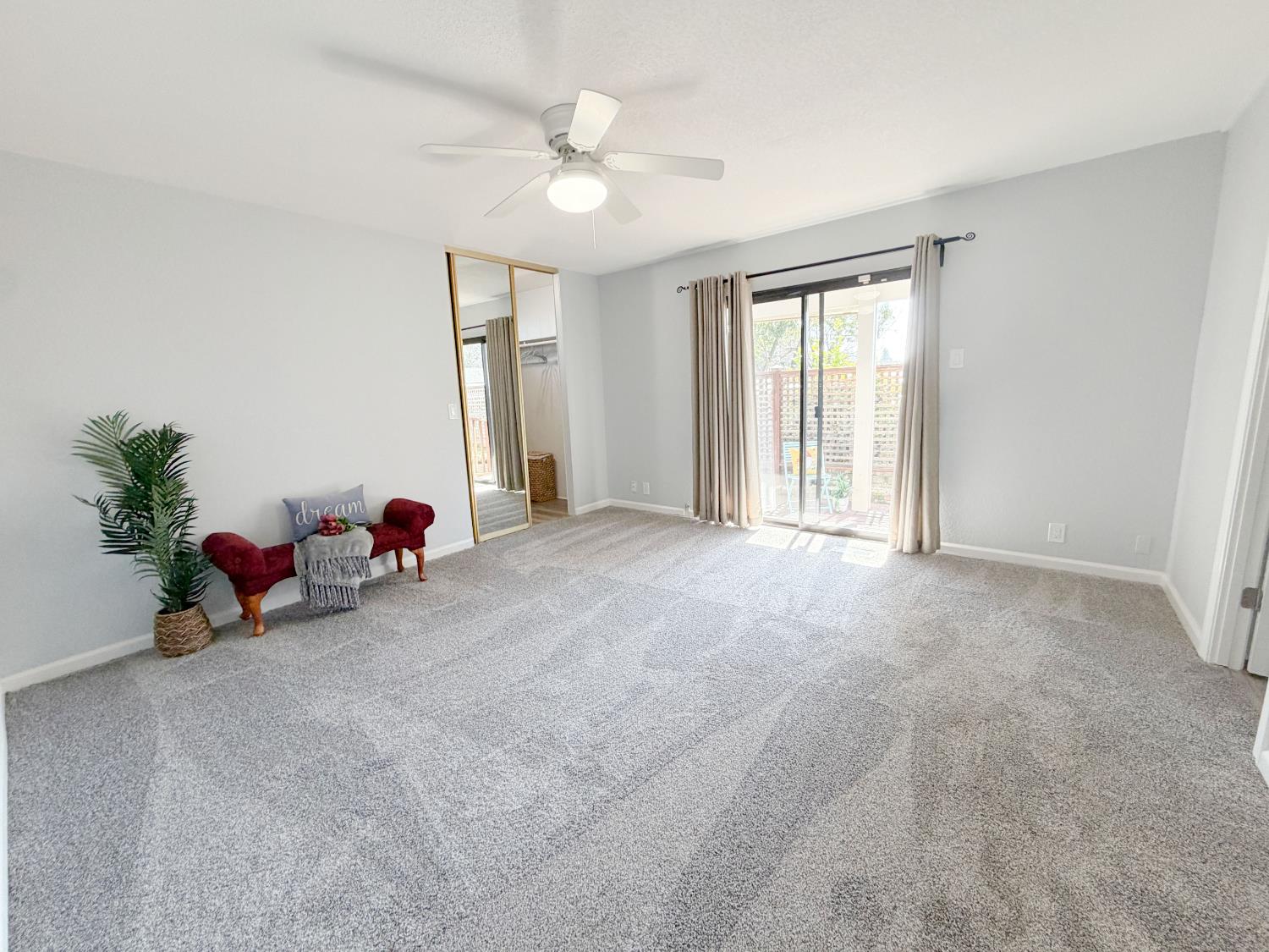 6104 Meiggs Court Citrus Heights, CA 95621 - Photo 12 of 42