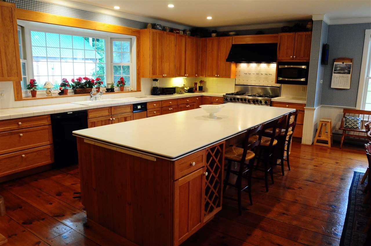 322 River Road Newfane, VT 05345 - Photo 14 of 40