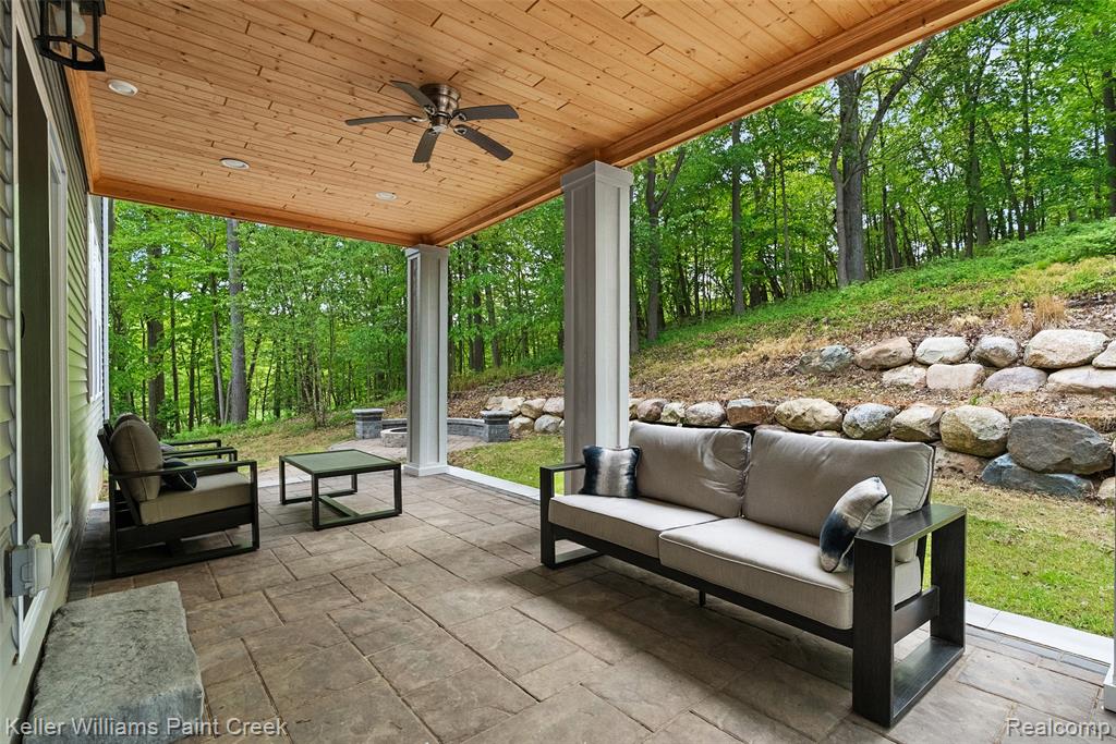 201 Beechview Drive Rochester, MI 48306 - Photo 46 of 55
