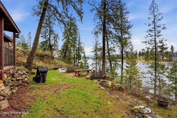 $1,300,000 | 11473 West Gull Harbor Court, Post Falls, ID 83854