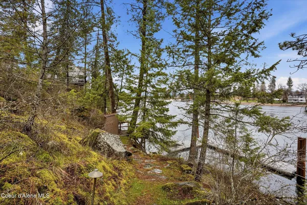 $1,300,000 | 11473 West Gull Harbor Court, Post Falls, ID 83854