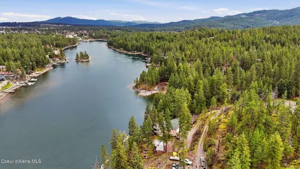 $1,300,000 | 11473 West Gull Harbor Court, Post Falls, ID 83854