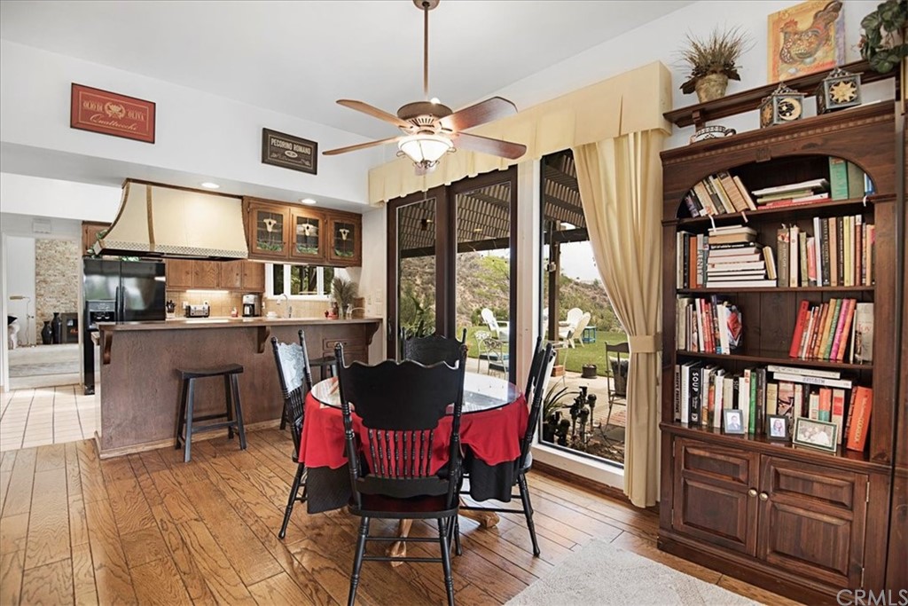 1400 Belleau Road Glendale, CA 91206 - Photo 13 of 28