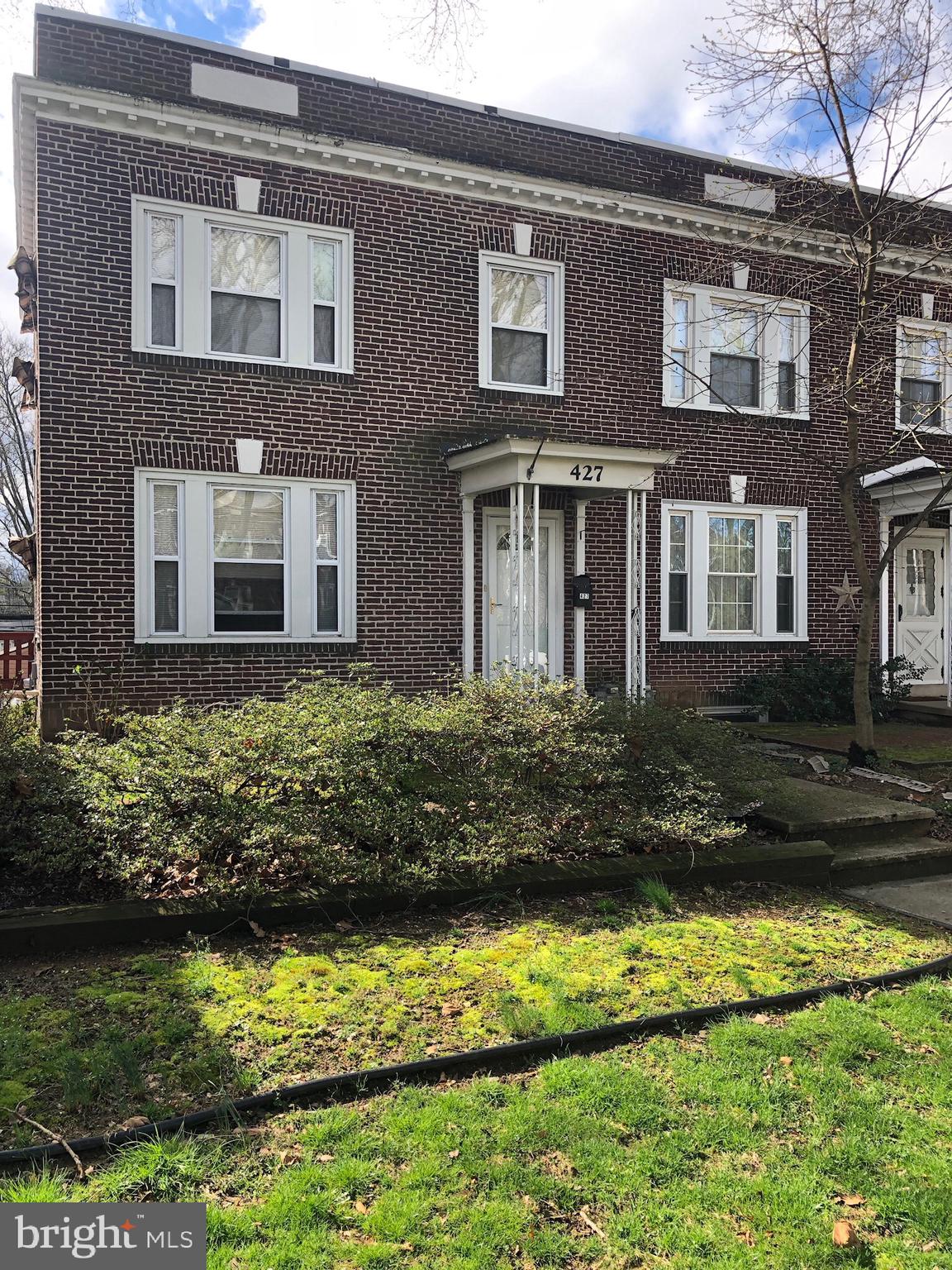 427 Sunset Road Reading, PA 19611 - Photo 1 of 34