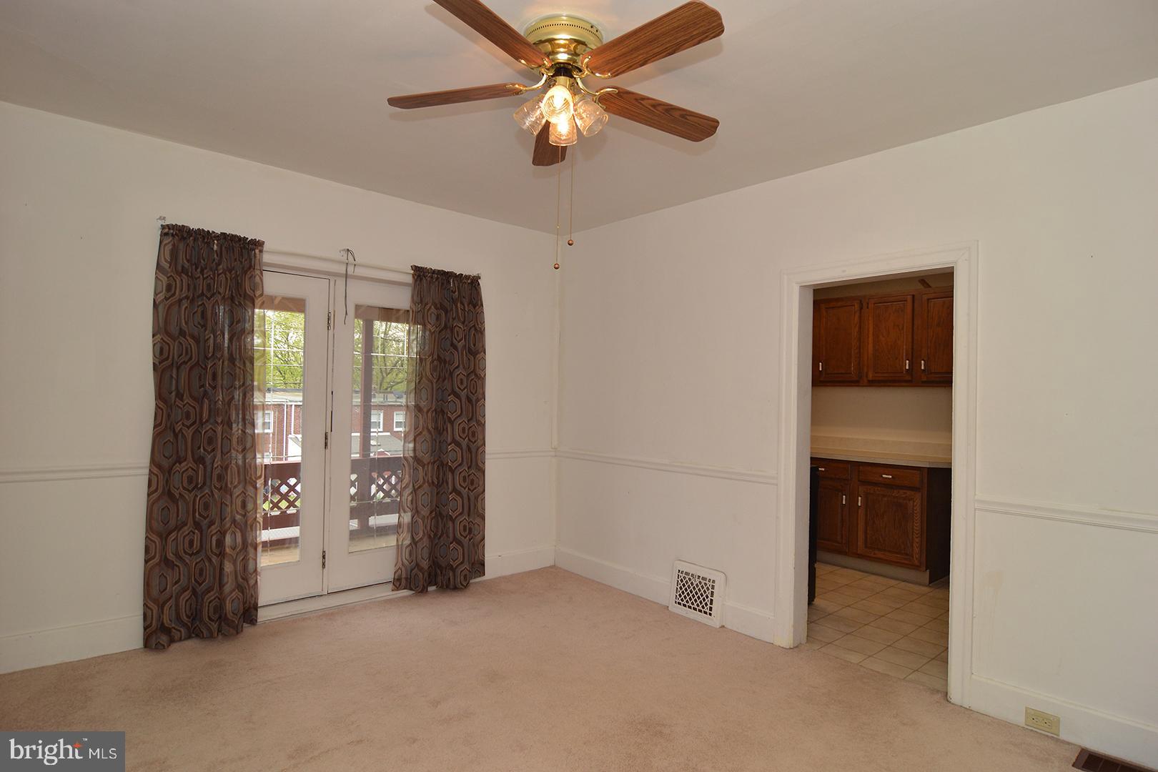 427 Sunset Road Reading, PA 19611 - Photo 11 of 34