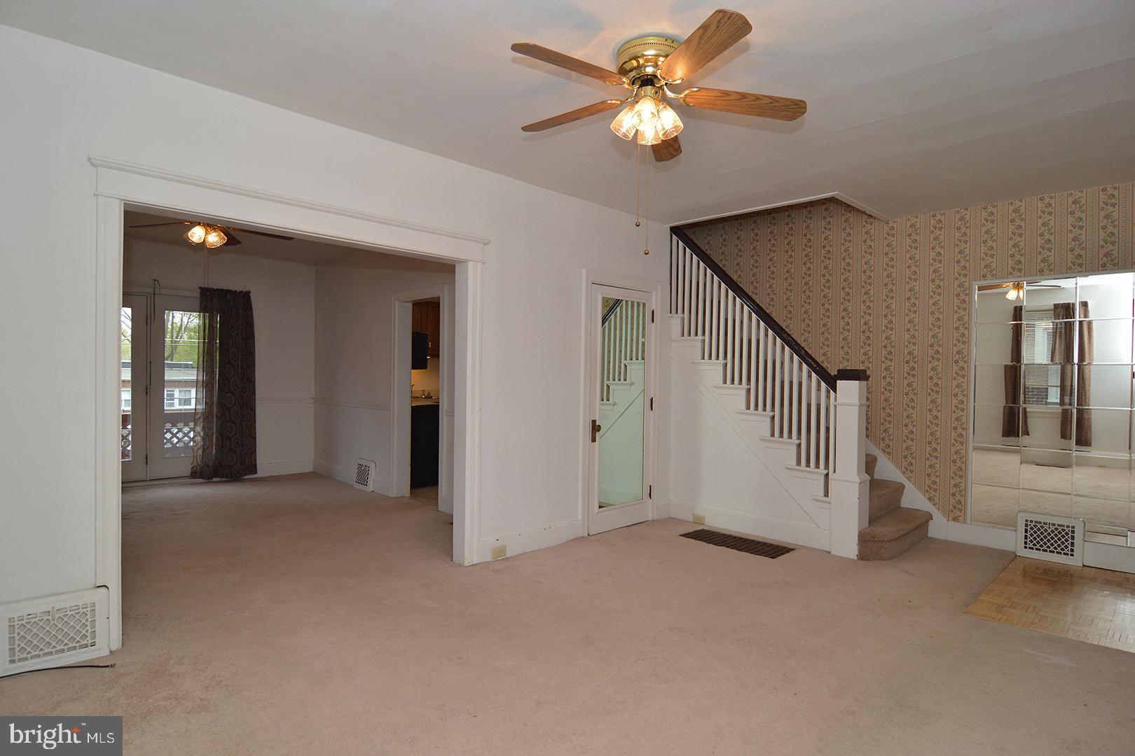 427 Sunset Road Reading, PA 19611 - Photo 9 of 34
