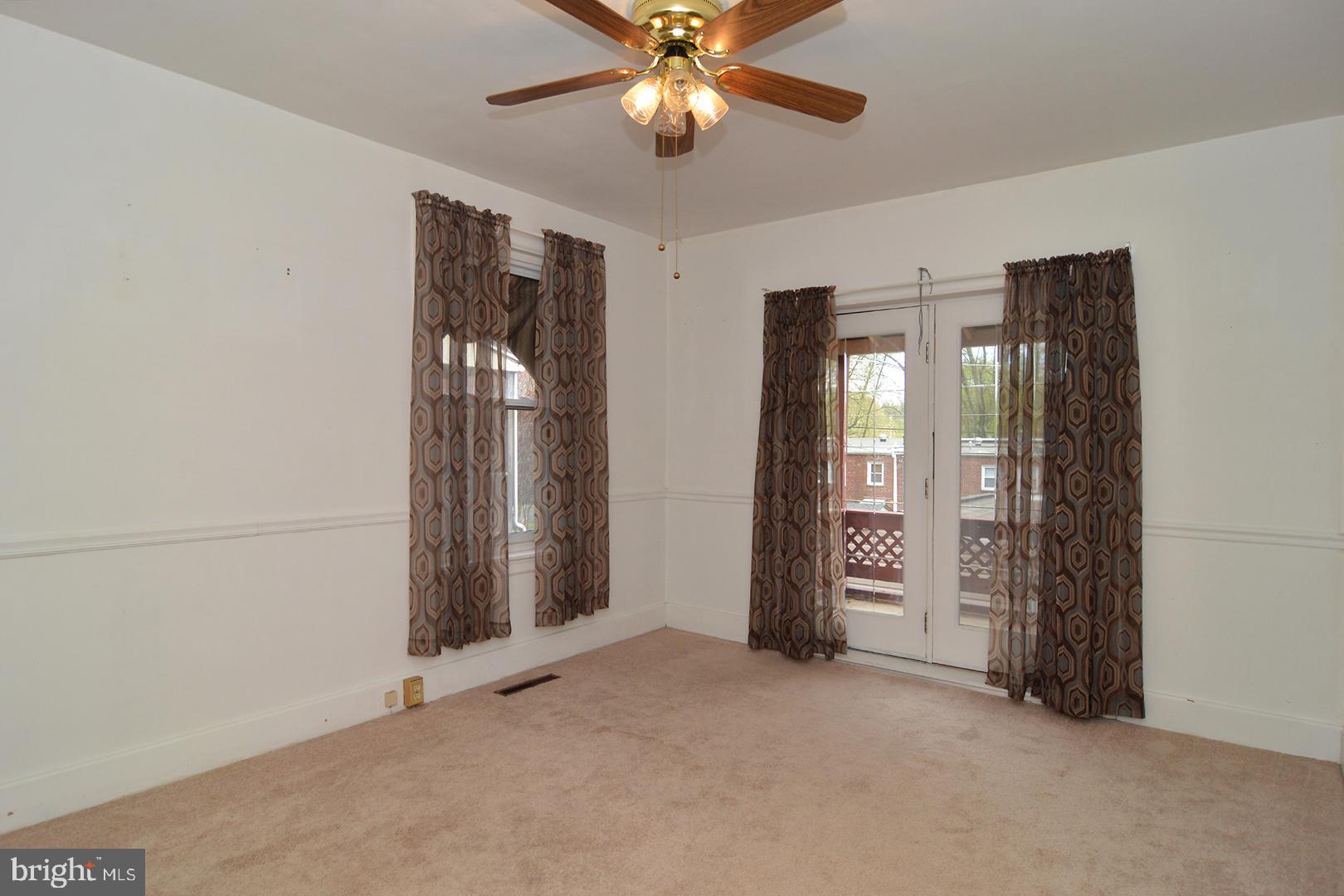 427 Sunset Road Reading, PA 19611 - Photo 10 of 34