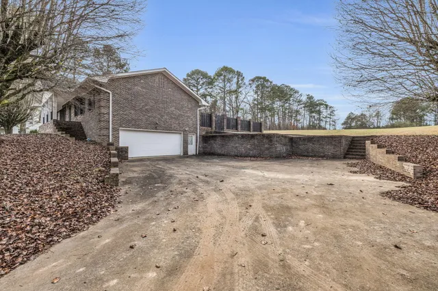 $595,000 | 932 Johnson Road, Chickamauga, GA 30707