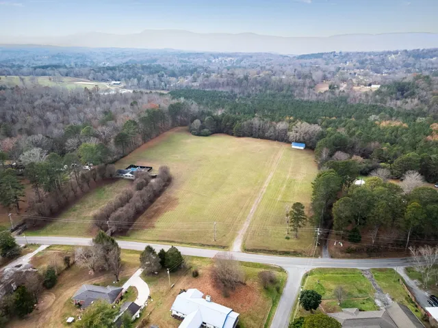 $595,000 | 932 Johnson Road, Chickamauga, GA 30707