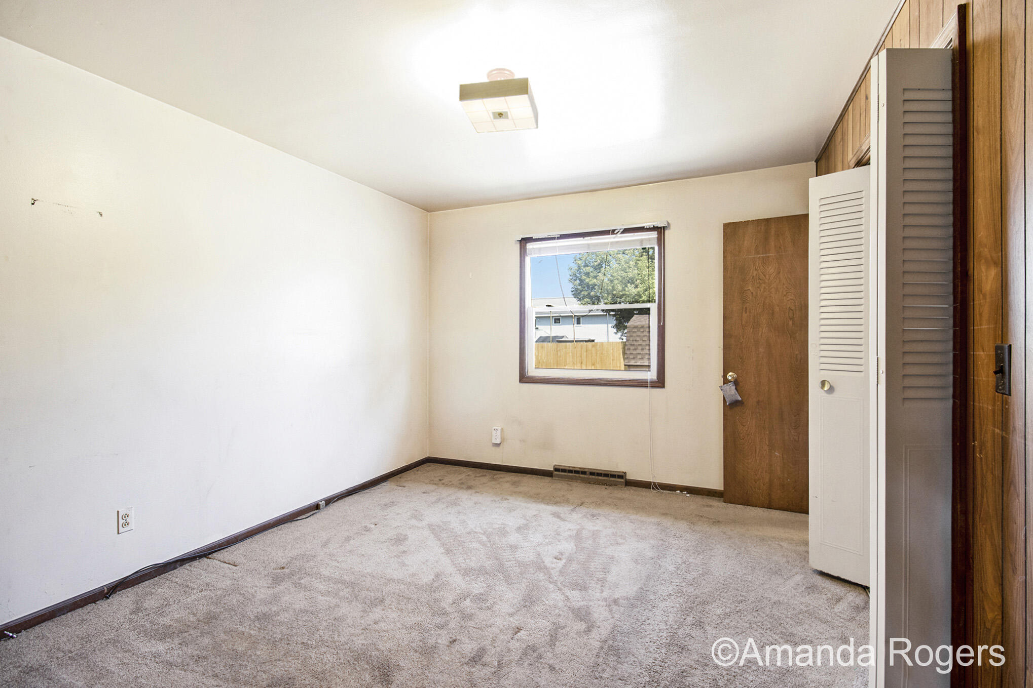 312 Blake Street Sparta, MI 49345 - Photo 11 of 17 IMG_1377