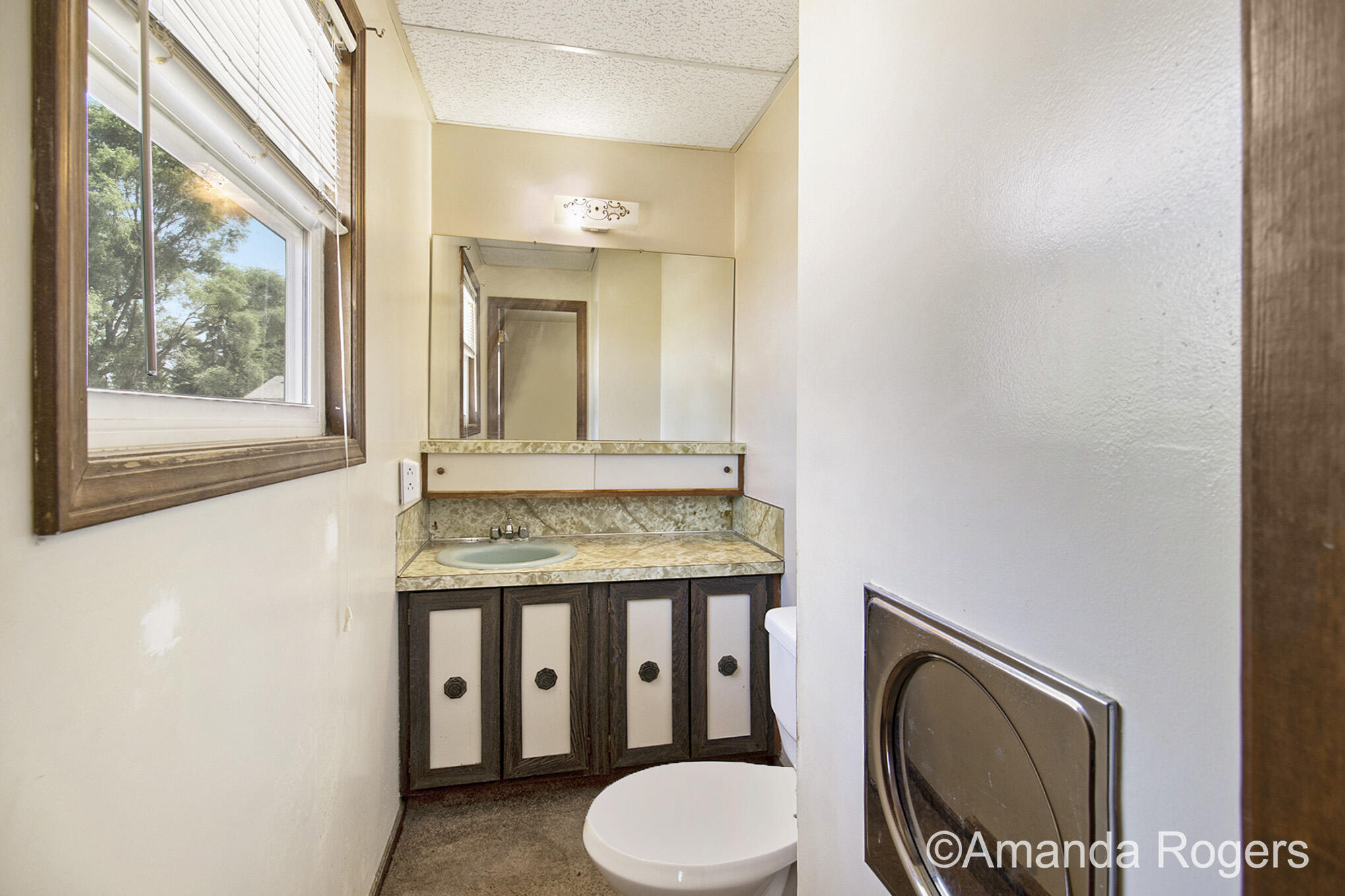 312 Blake Street Sparta, MI 49345 - Photo 12 of 17 IMG_1380