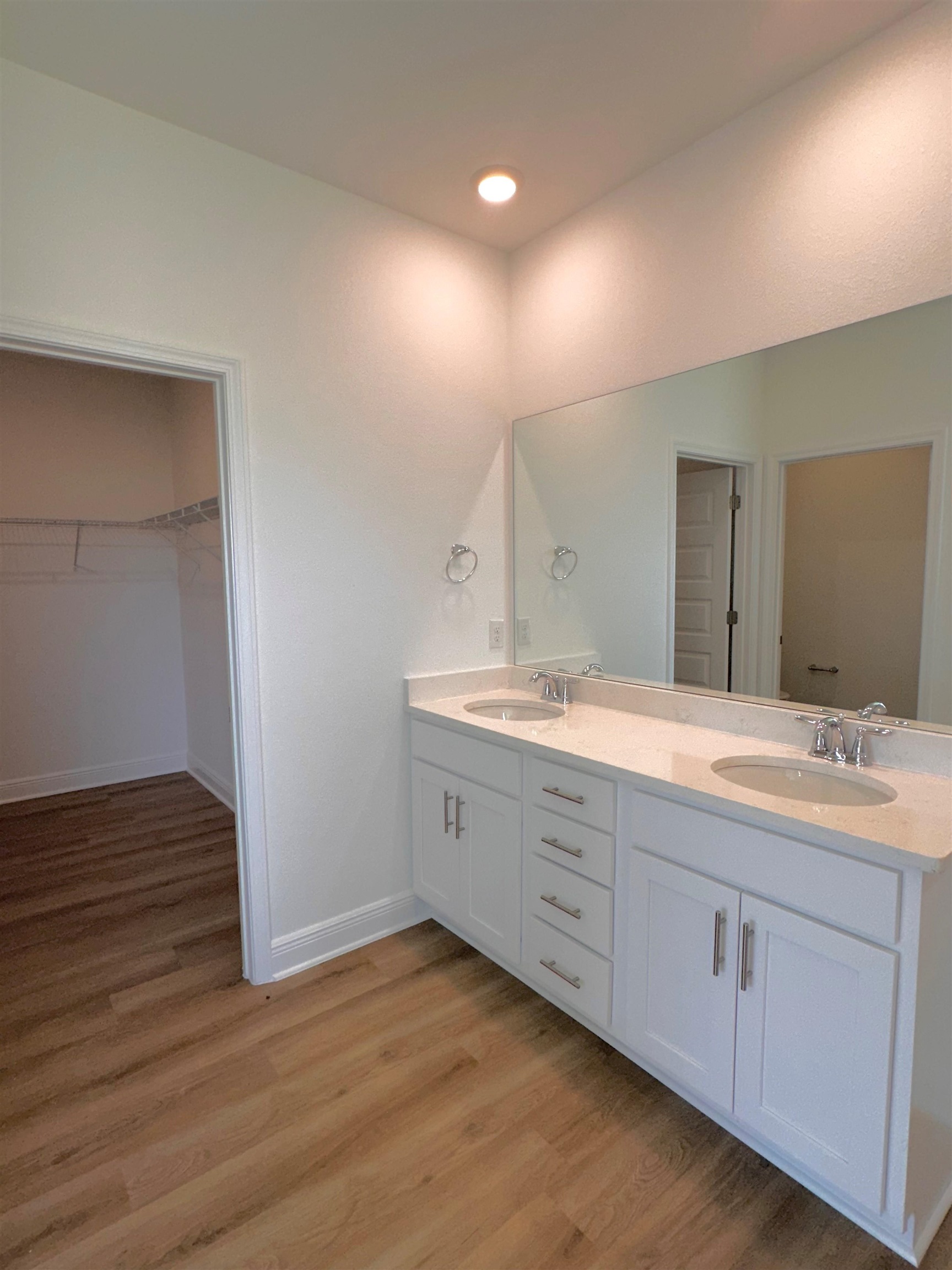 12877 Grand Rpds Road Fairhope, AL 36532 - Photo 12 of 31 Bathroom