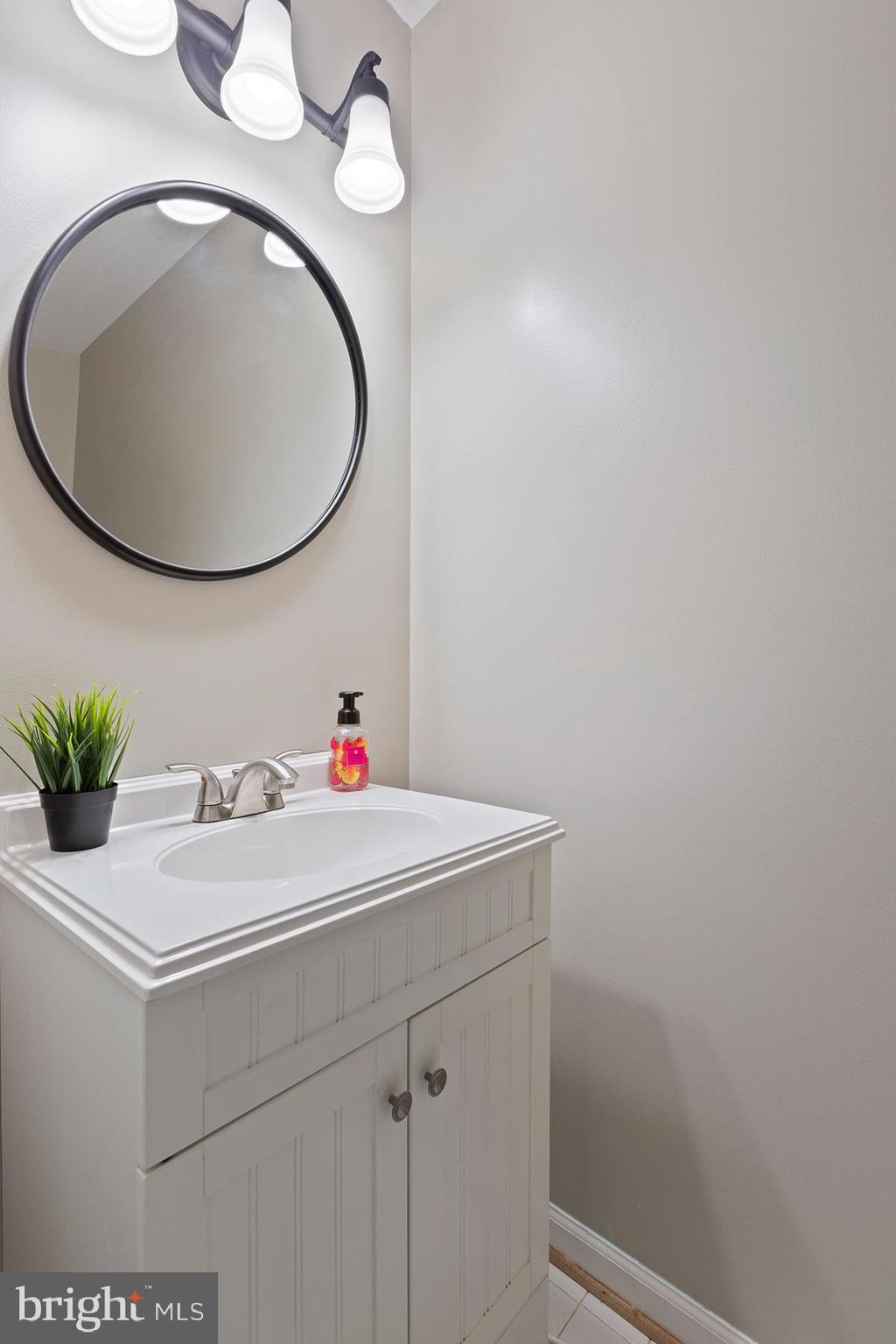 7804 Rippleview Lane Pasadena, MD 21122 - Photo 25 of 29 Main Level Powder Room