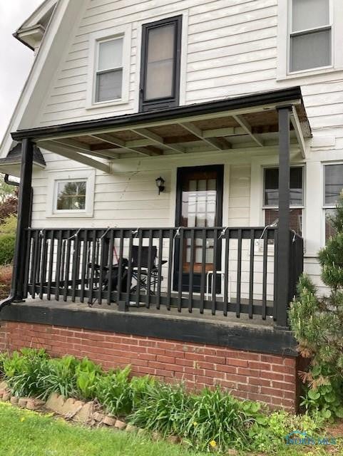 857 Independence Road Toledo, OH 43607 - Photo 2 of 21 Gallery Image 2
