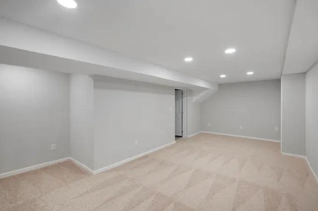 $325,000 | 539 7th Avenue East, Shakopee, MN 55379