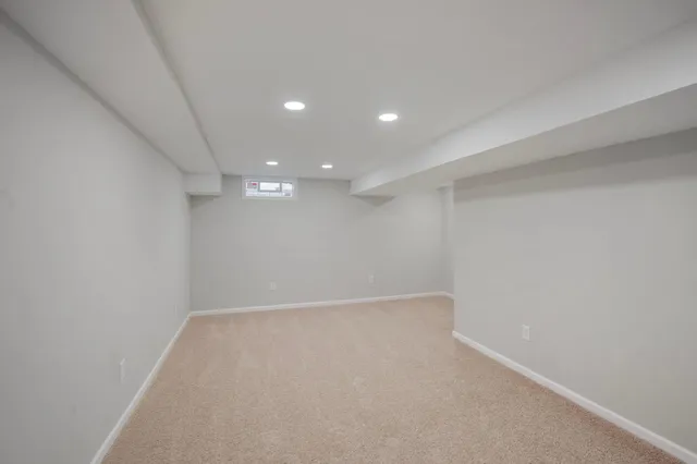 $325,000 | 539 7th Avenue East, Shakopee, MN 55379