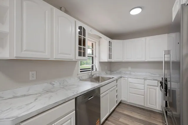 $325,000 | 539 7th Avenue East, Shakopee, MN 55379