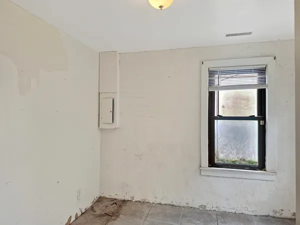 $107,000 | 21643 West Cedar Avenue, Lake Villa, IL 60046