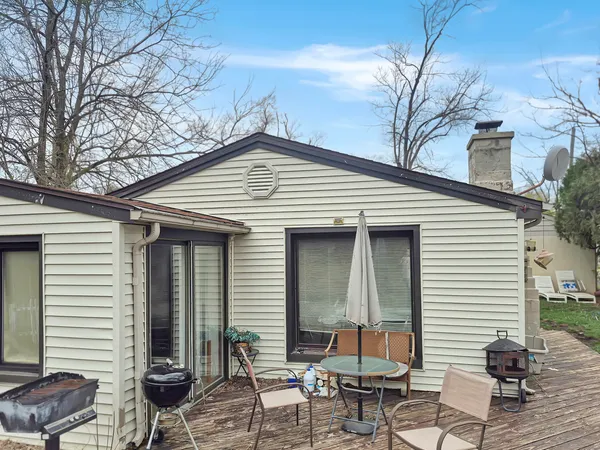 $107,000 | 21643 West Cedar Avenue, Lake Villa, IL 60046