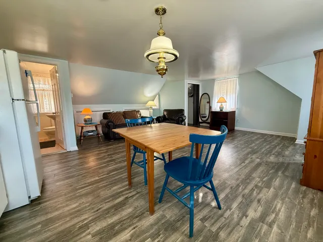 $1,500 | 176 Pocono Road, Unit 2, Brookfield, CT 06804