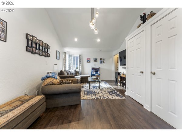 2684 12th Street Southeast Salem, OR 97302 - Photo 8 of 33