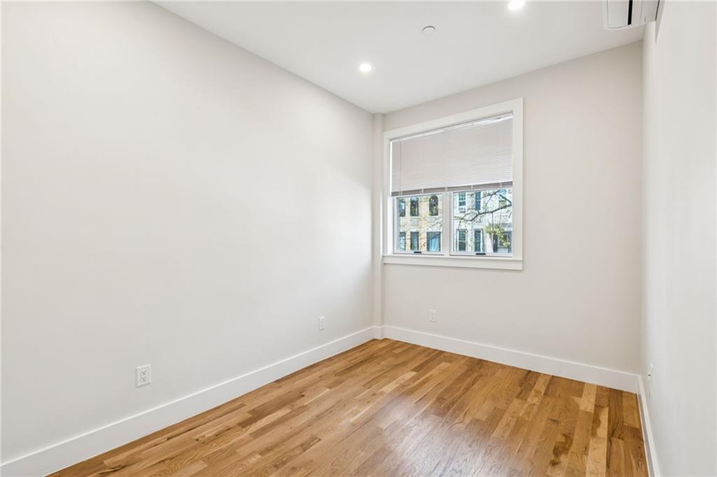 220 Schaefer Street, Unit 2F Brooklyn, NY 11207 - Photo 6 of 8