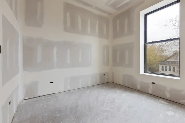 $224,900 | 6427 South Aberdeen Street, Chicago, IL 60621