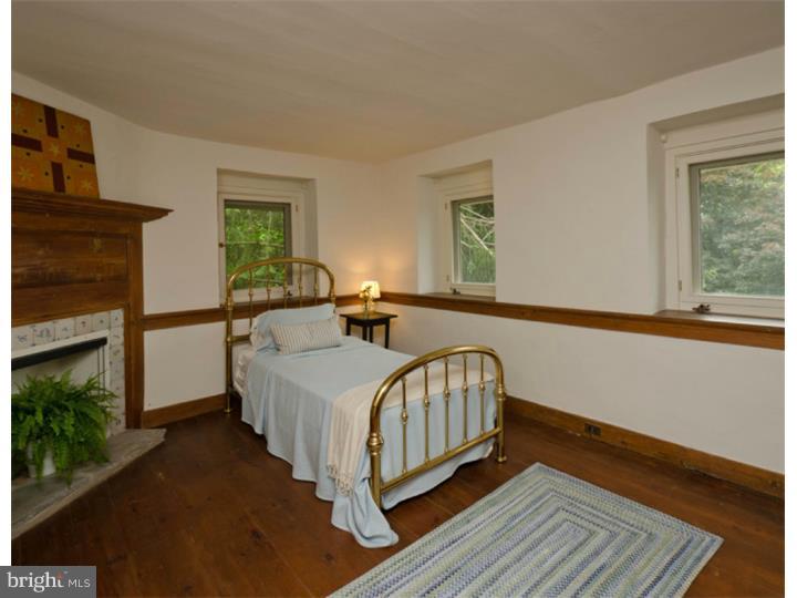 3895 Funks Mill Road Riegelsville, PA 18077 - Photo 14 of 25