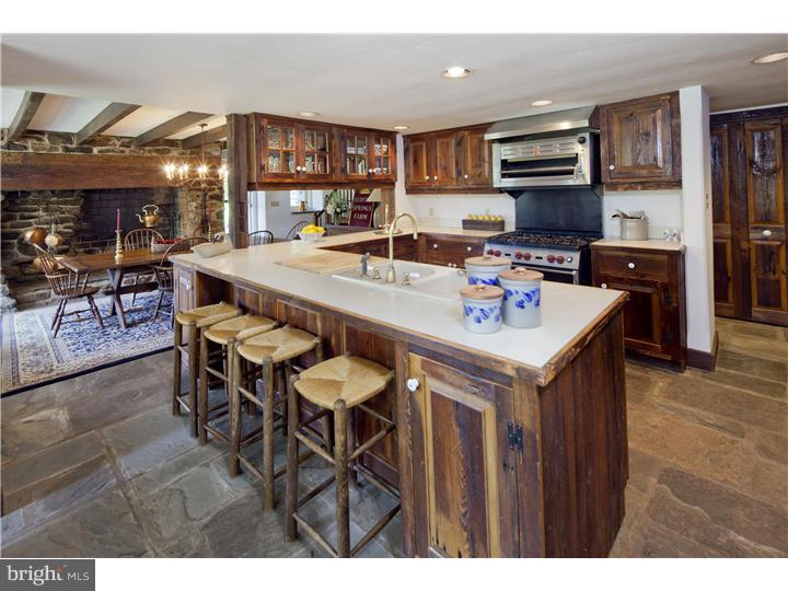 3895 Funks Mill Road Riegelsville, PA 18077 - Photo 8 of 25