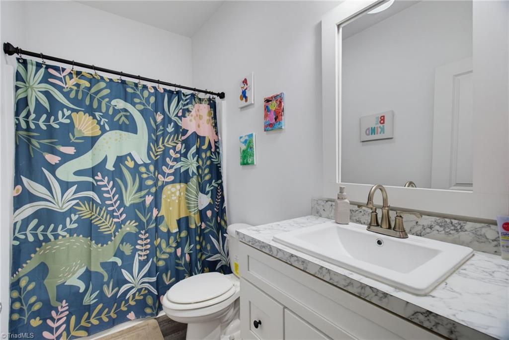 1500 Slate Road King, NC 27021 - Photo 20 of 30 2nd Full Bath