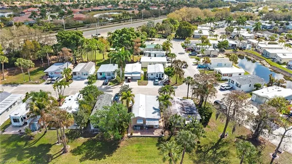 $135,000 | 186 Panther Pass Circle, Unit 186, Naples, FL 34114