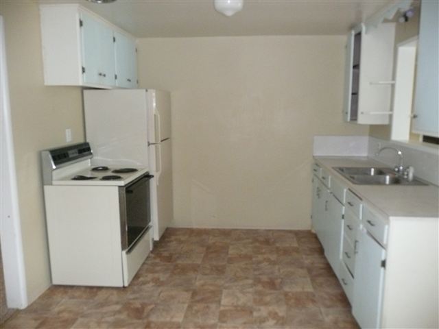1519 East Decatur Avenue Spokane, WA 99208 - Photo 4 of 8 Gallery Image 4