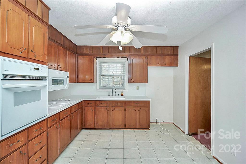 8600 Sunflower Road Charlotte, NC 28227 - Photo 18 of 29 Gallery Image 18