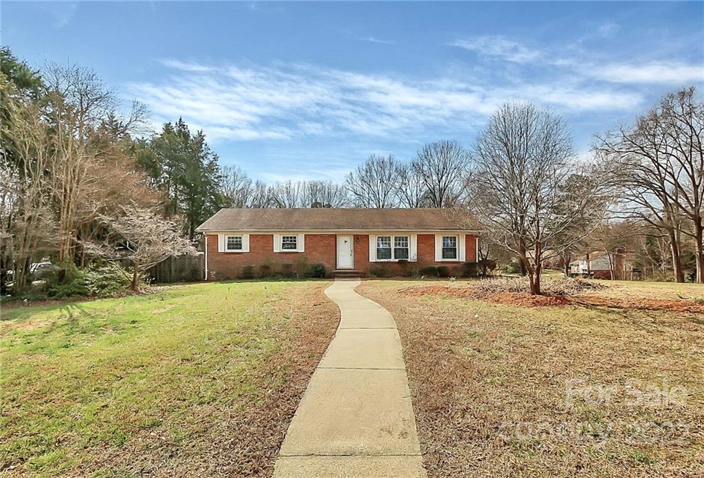 8600 Sunflower Road Charlotte, NC 28227 - Photo 2 of 29 Gallery Image 2