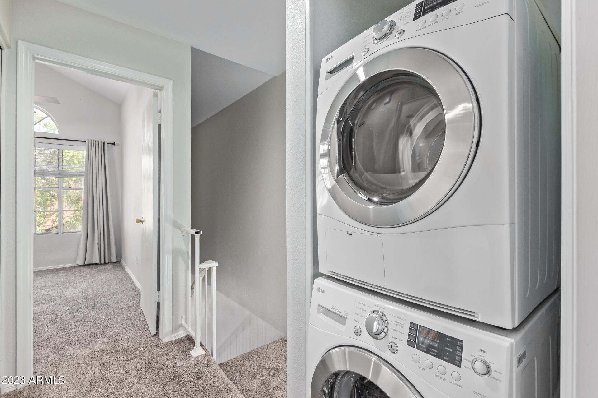 8111 West Wacker Road, Unit 89 Peoria, AZ 85381 - Photo 15 of 26 Laundry