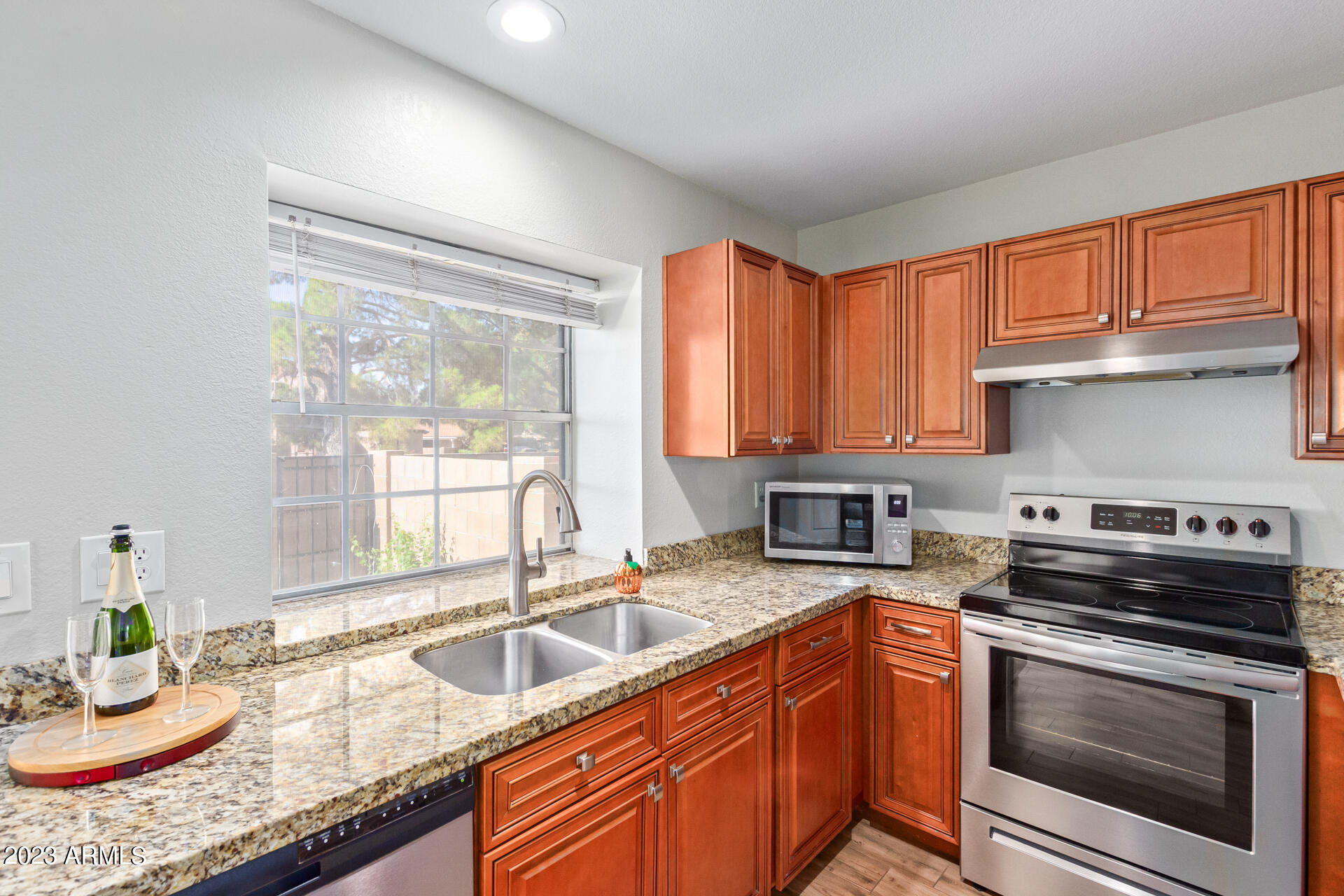 8111 West Wacker Road, Unit 89 Peoria, AZ 85381 - Photo 8 of 26 Kitchen 1