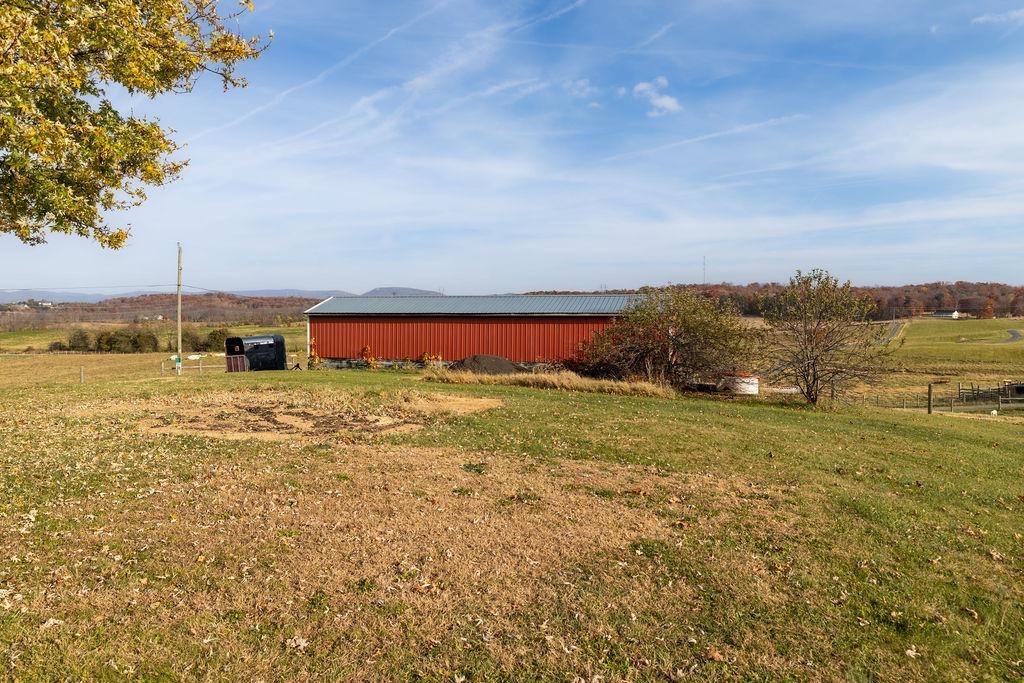 855 Kiddsville Road Waynesboro, VA 22980 - Photo 3 of 30