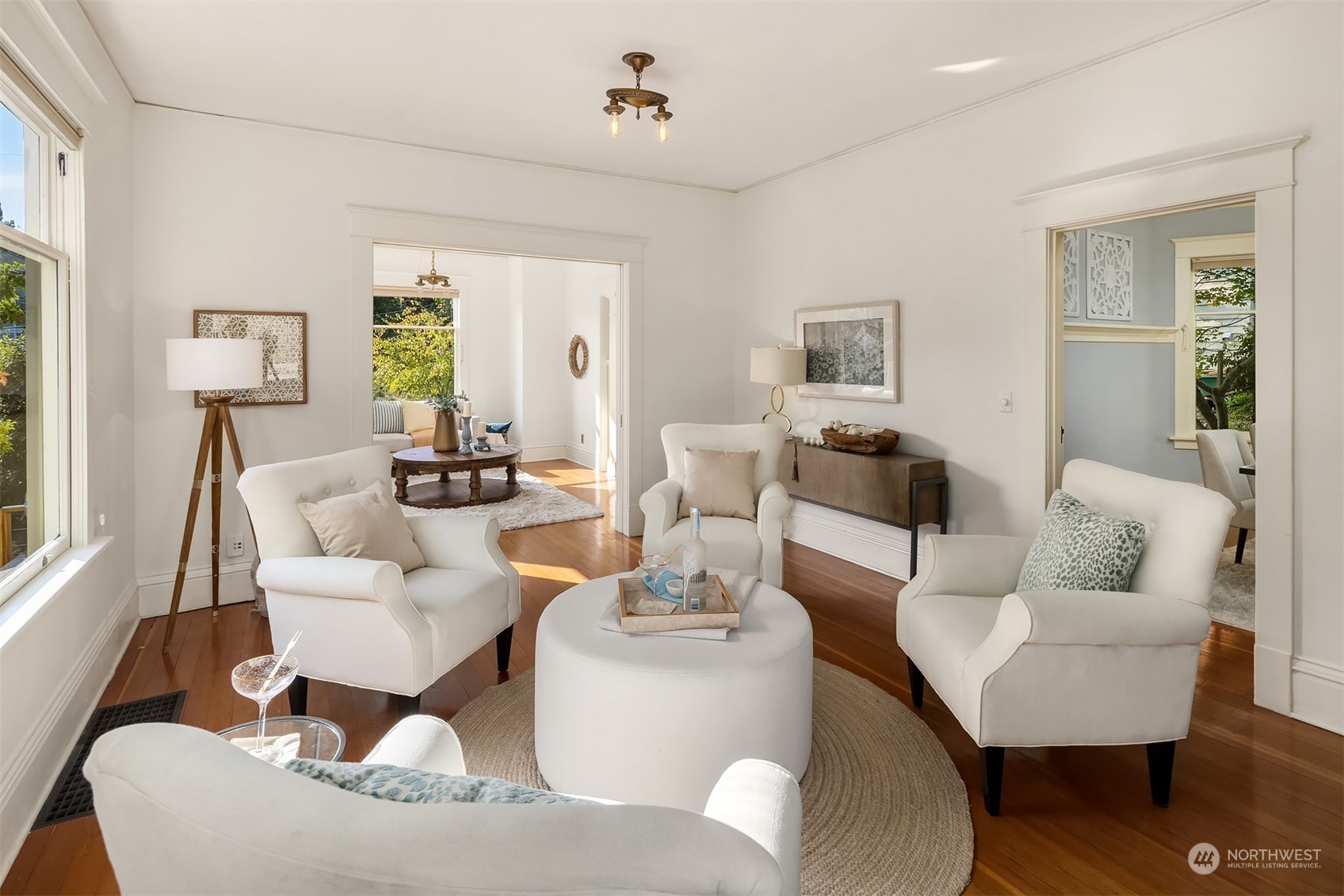 608 North 60th Street Seattle, WA 98103 - Photo 9 of 40 Gallery Image 9