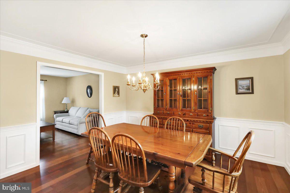 258 New Castle Drive Reading, PA 19607 - Photo 12 of 50