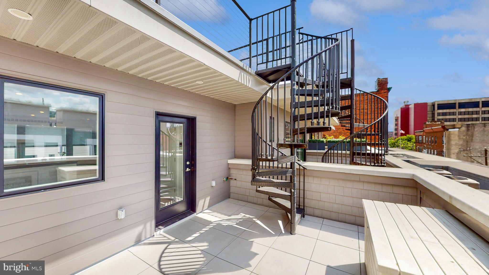 611 North 3rd Street Philadelphia, PA 19123 - Photo 26 of 43 Roof Deck